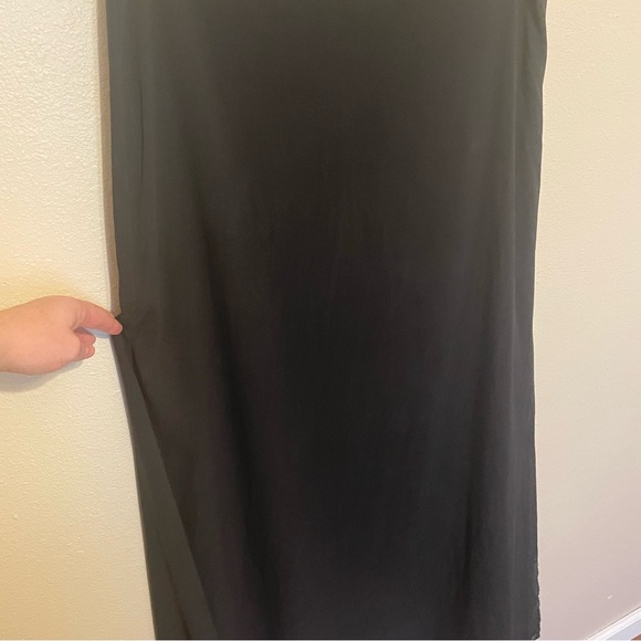 ST JOHN Evening Black Silk Classic Straight Skirt Size 8 Pleated Detail - Picture 3 of 8